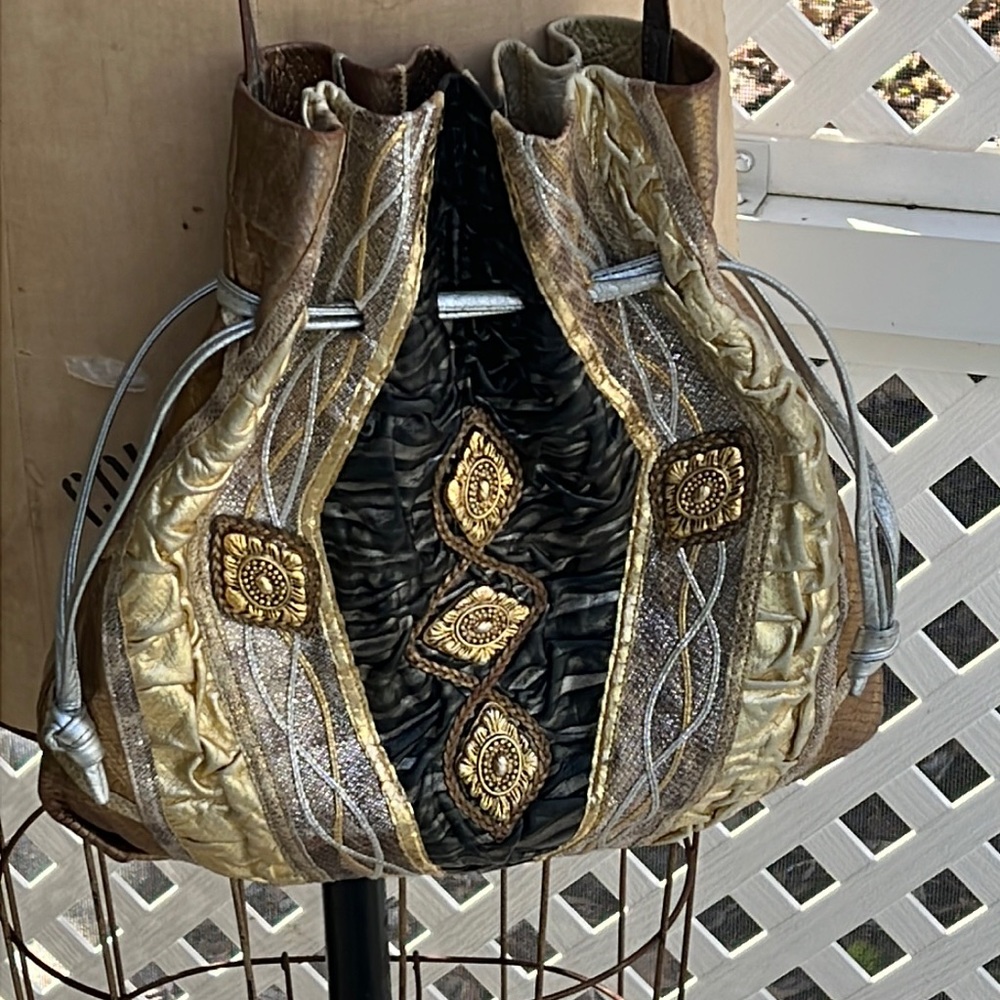 Carlo Fiori Italy Crossbody Ornate Soft Leather Bag Silver Gold